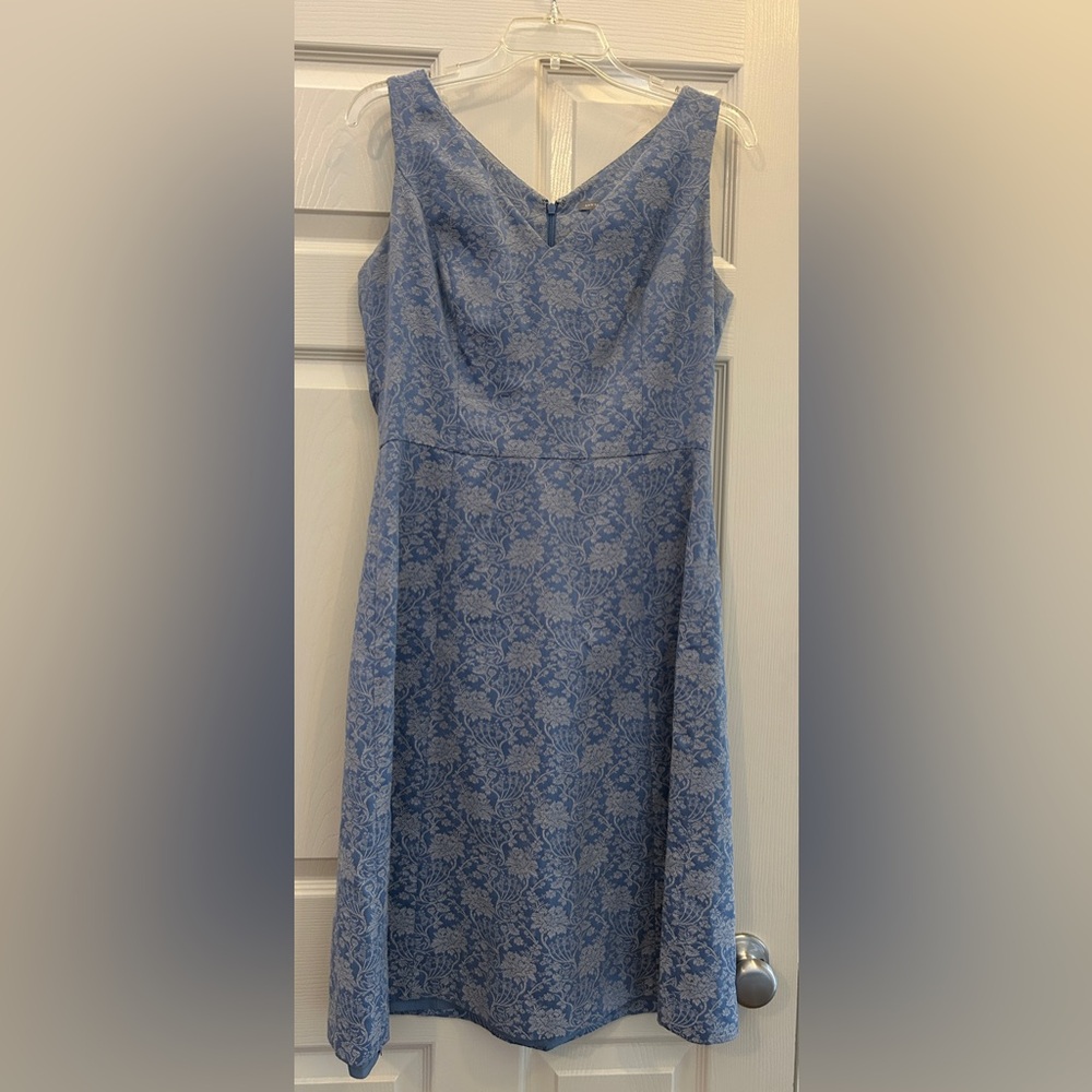 Ann Taylor Blue and Silver Patterned Dress